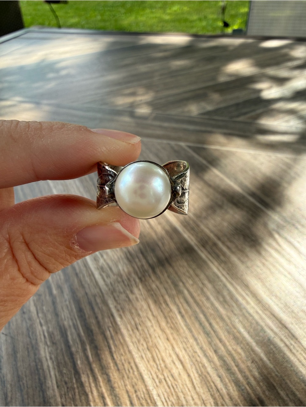 Silpada Sterling Silver Ring with Pearl & Silver Leaf Accent Size 9/9.5